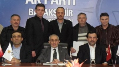 AK Parti Başakşehir'e ziyaret