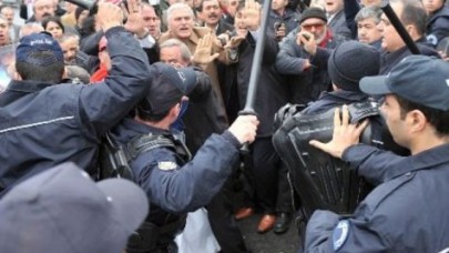 "Gaz bombaları, coplar bizleri yıldıramaz"