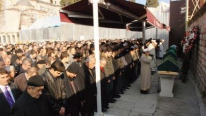 Halil Koçak’ın kayınpederi toprağa verildi…