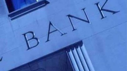 Çalıştığı Bankadan 4 Milyon Lira Soydu