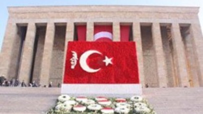 Anıtkabir 60 yıl önceki gibi