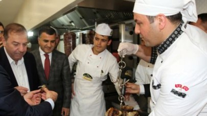 ESENYURT’TA BÜRYAN KEBABI LEZZETİ