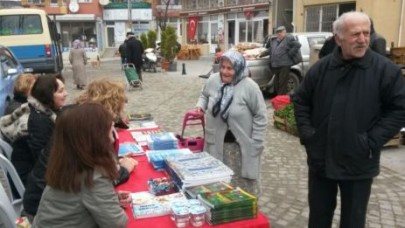 CHP’li bayanlar Ortaköy’de