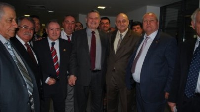 Oran ve İlseven, İstanbul CHP İl Genel Meclis Grubunu ziyaret etti