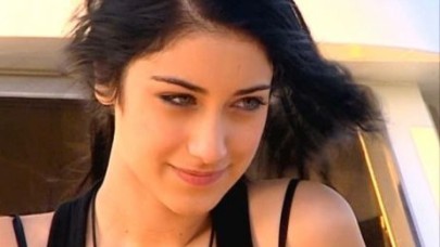 Hazal aşk iddialarına cevap verdi