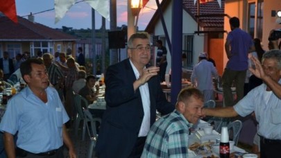 Örencik mahallesi iftarda bir araya geldi