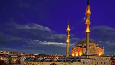 Kuba Camii Kadir Gecesi’ne hazır!