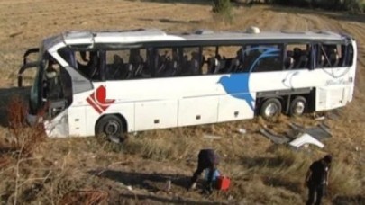 Eskişehir'de Otobüs Şarampole Devrildi: 42 Yaralı