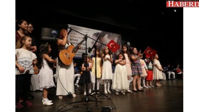 Büyükçekmece’de muhteşem gitar dinletisi