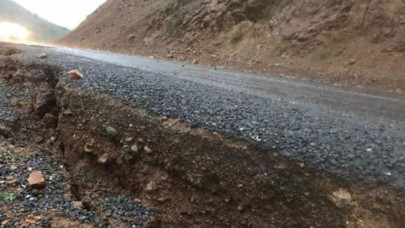 Bingölün ardından 2si 4 üzeri olmak üzere 90 artçı deprem!