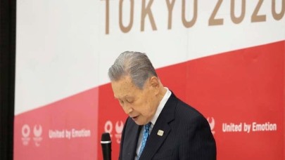 Tokyo Olimpiyat şefi kadınlara yönelik açıklamaları sonrası görevi bıraktığını duyurdu