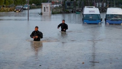 Meteorolojiden sel ve su baskını uyarısı