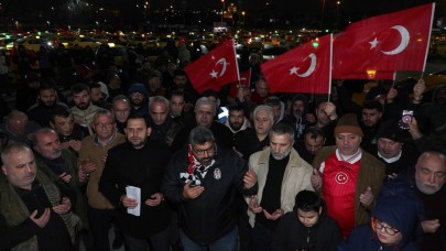 Taksiciler şehitleri andı