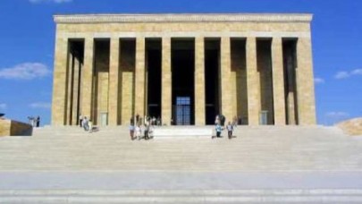 Türkiye, Anıtkabir'e akın etti