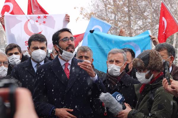 Çin Dışişleri Bakanı Türkiye ziyaretine büyük tepki